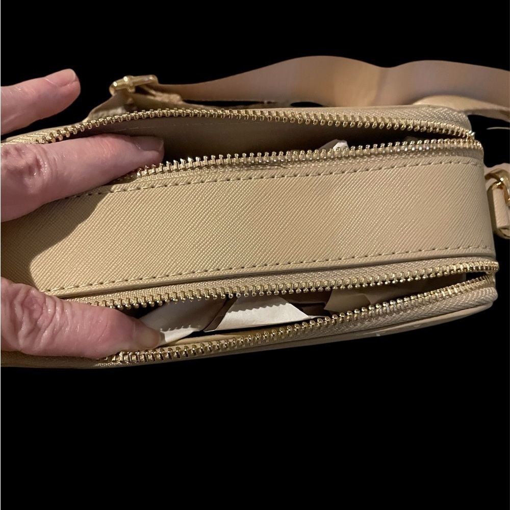 NWT Valentino Zip Canvas Exterior Bag. - Picture 3 of 5